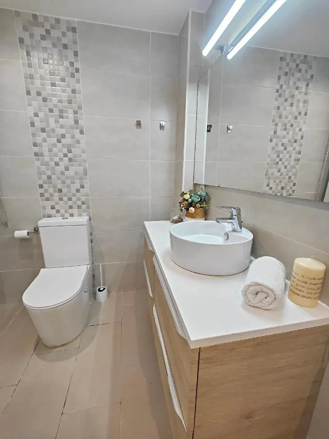 Apartamento Vistas Al Mar De La Pineda! Apartment 0*,